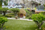 MiceChat – Disneyland – Fantasyland – Storybook Land Canal Boats 4