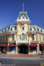 MiceChat – Disneyland – Main Street USA – Emporium 1 – 4th of July