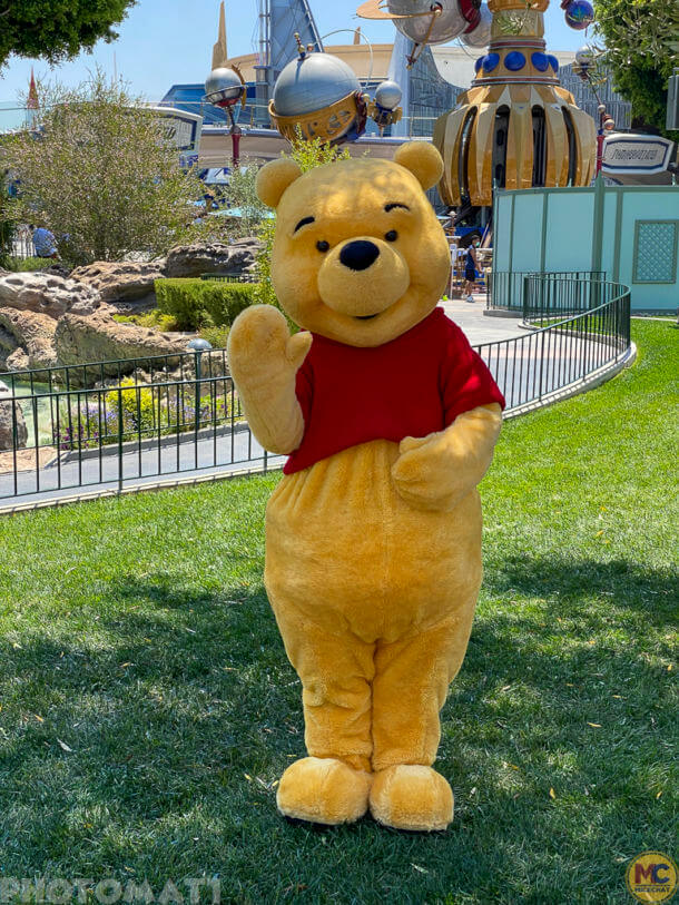 , Disneyland Update – Red, White & BOO!