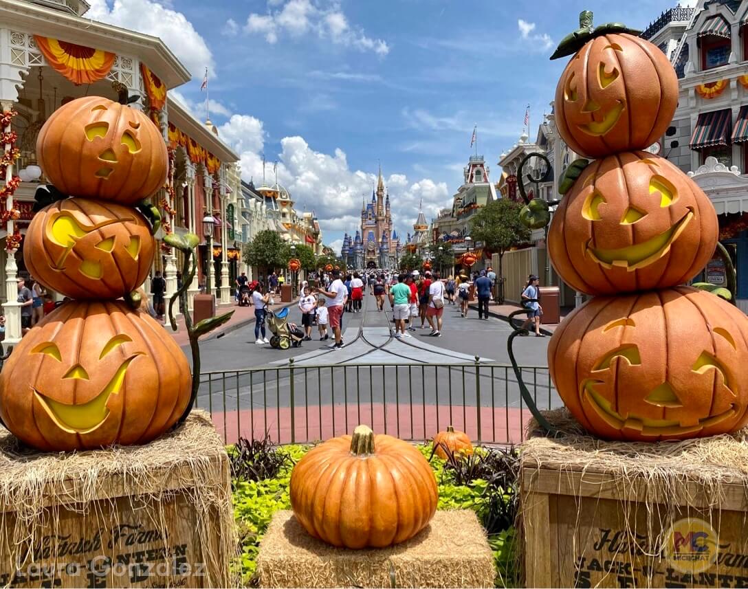 , Walt Disney World Update: Magic, Starships, and Pumpkins
