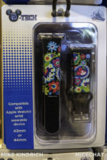 downtown-disney-world-of-disney-minnie-paisly-d-tech-apple-watch-wristband