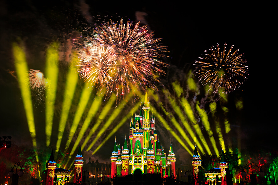 , Magical Details: The Holidays Return to the Disney Parks in 2021