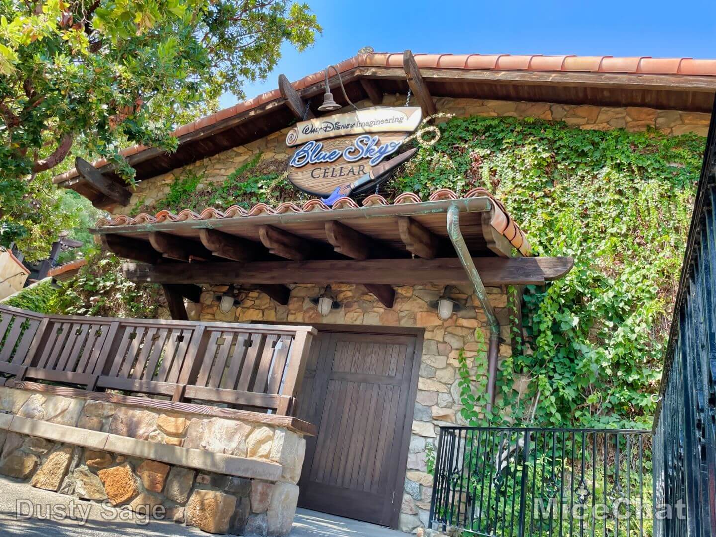 , Disneyland Update: Holiday Humbugs & Hopeful Happenings