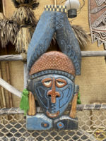MiceChat – Disneyland-Adventureland tiki 7
