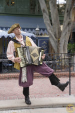 MiceChat – Disneyland – Entertainment – New Orleans Square – Bootstrappers – 4