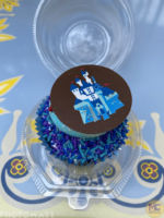 MiceChat – Disneyland – Main Street – Jolly Holiday – 66th Birthday Cupcake – 1