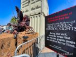 Universal Halloween Horror Nights Silver Scren Queens Entry Gate-micechat