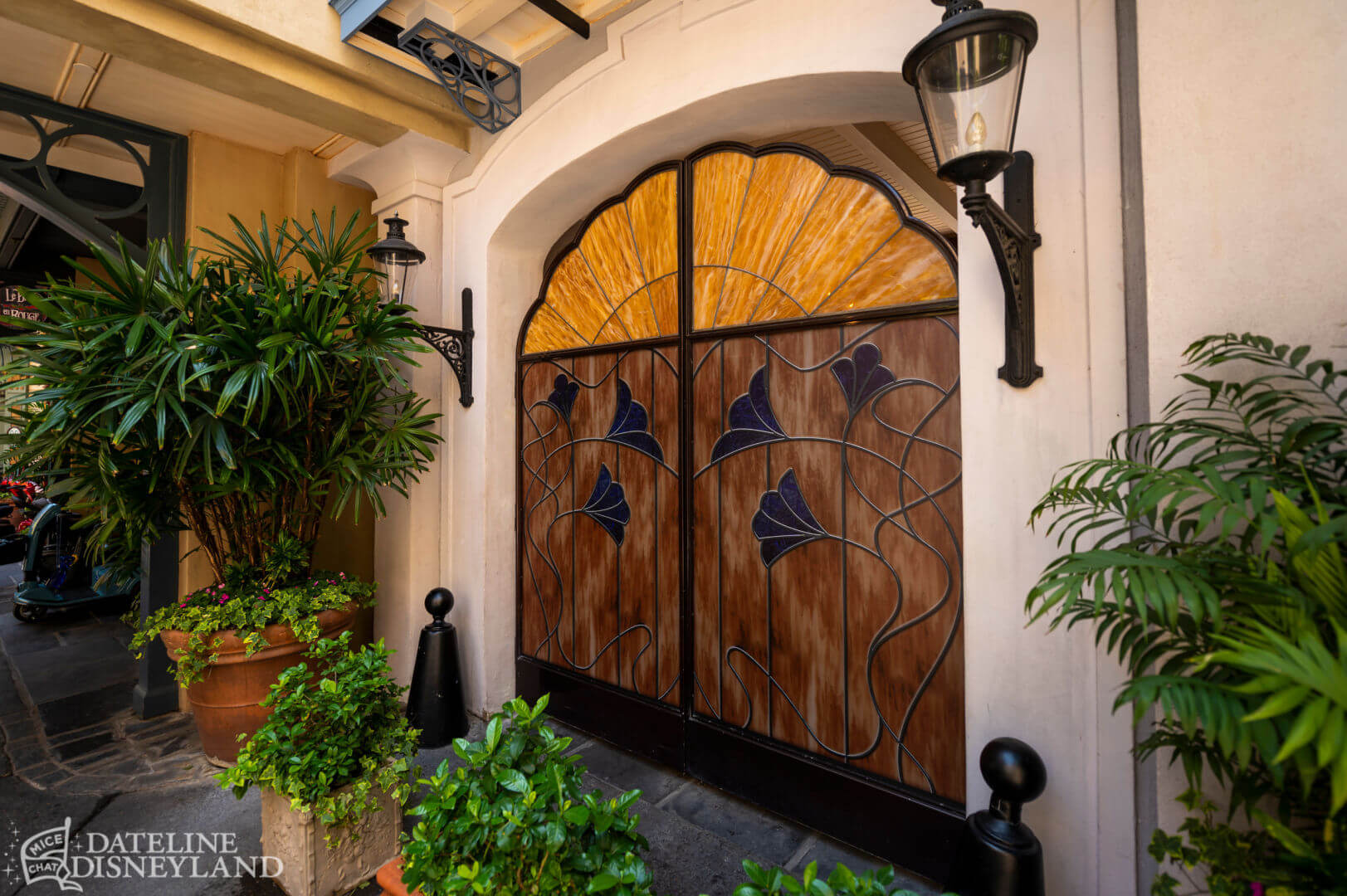 Magic Key, Dateline Disneyland: Magic Keys, Christmas Parties, and Glorious Images