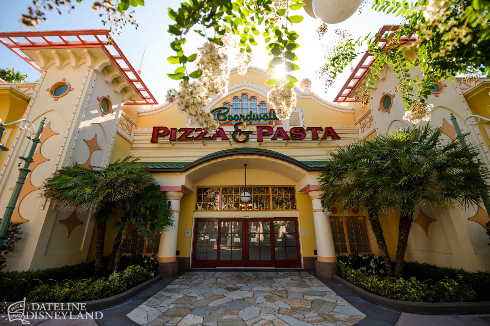 Magic Key, Dateline Disneyland: Magic Keys, Christmas Parties, and Glorious Images
