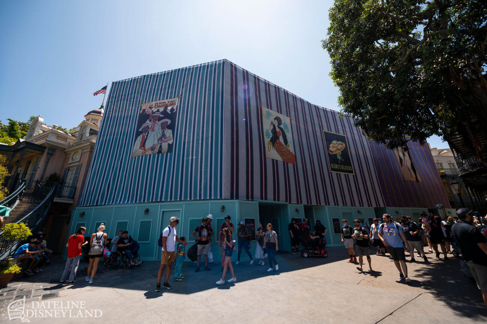 Magic Key, Dateline Disneyland: Magic Keys, Christmas Parties, and Glorious Images