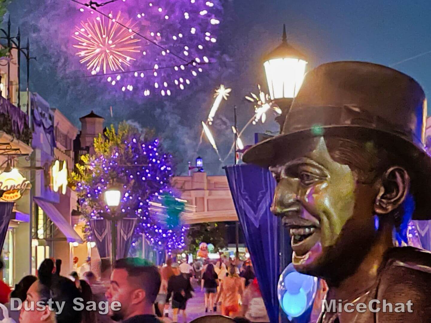 , Disneyland Update: Holiday Humbugs & Hopeful Happenings