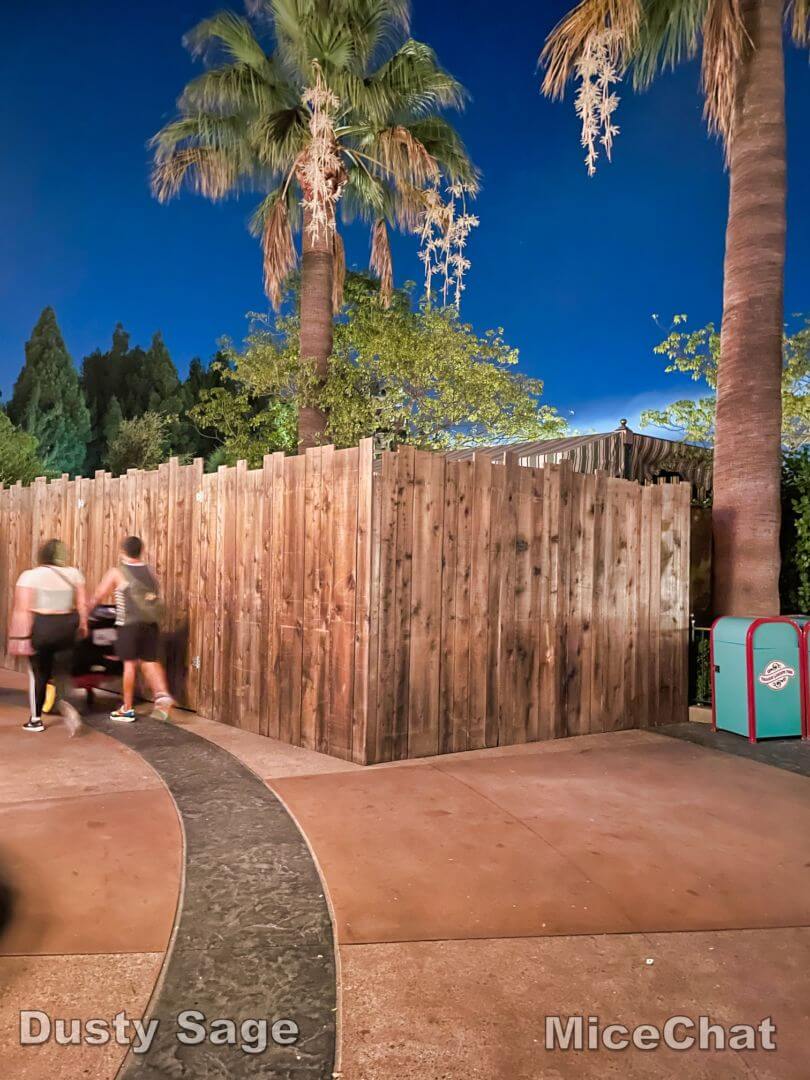 , Disneyland Update: Holiday Humbugs & Hopeful Happenings