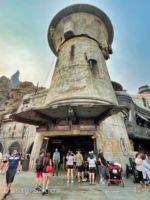 Disneyland Millennium Falcon Front-micechat