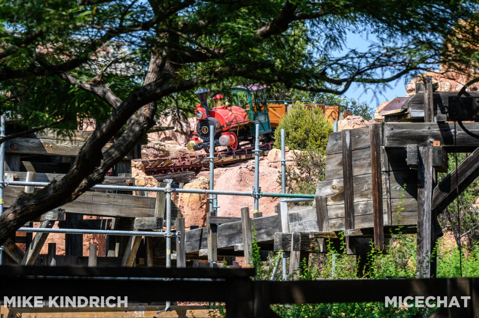 , Disneyland Update – Reservations About Reservations As Parks Fill Up