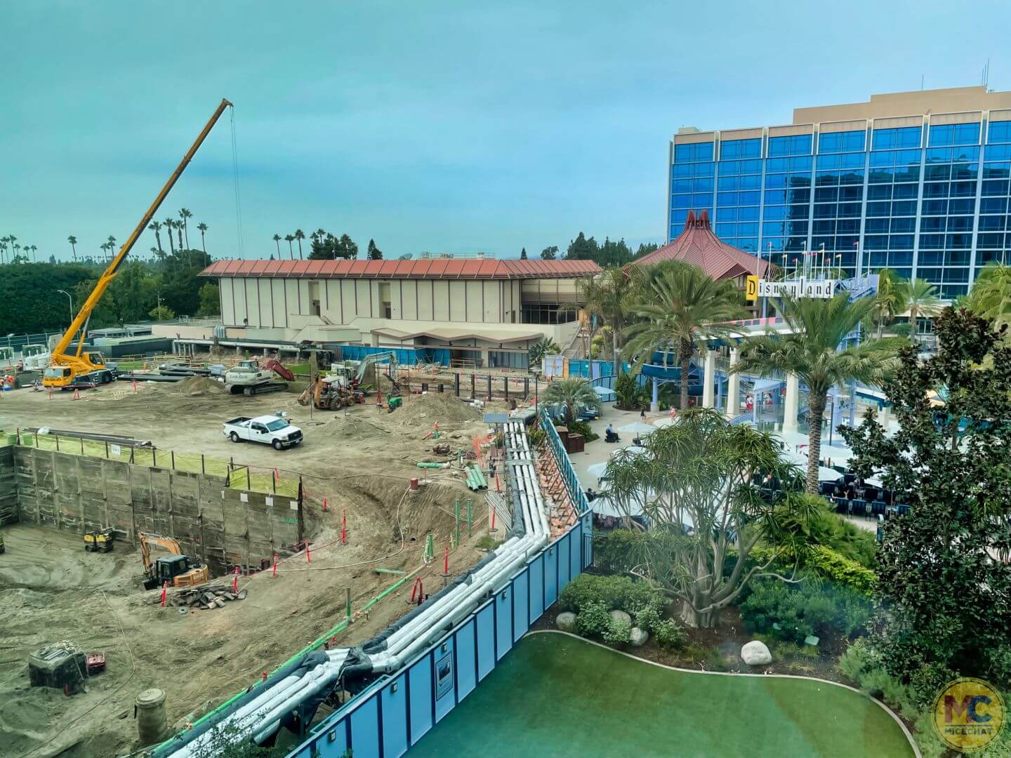 , BIG DISNEYLAND NEWS: Fantasmic, Magic Bands, Downtown Disney Redevelopment and More!