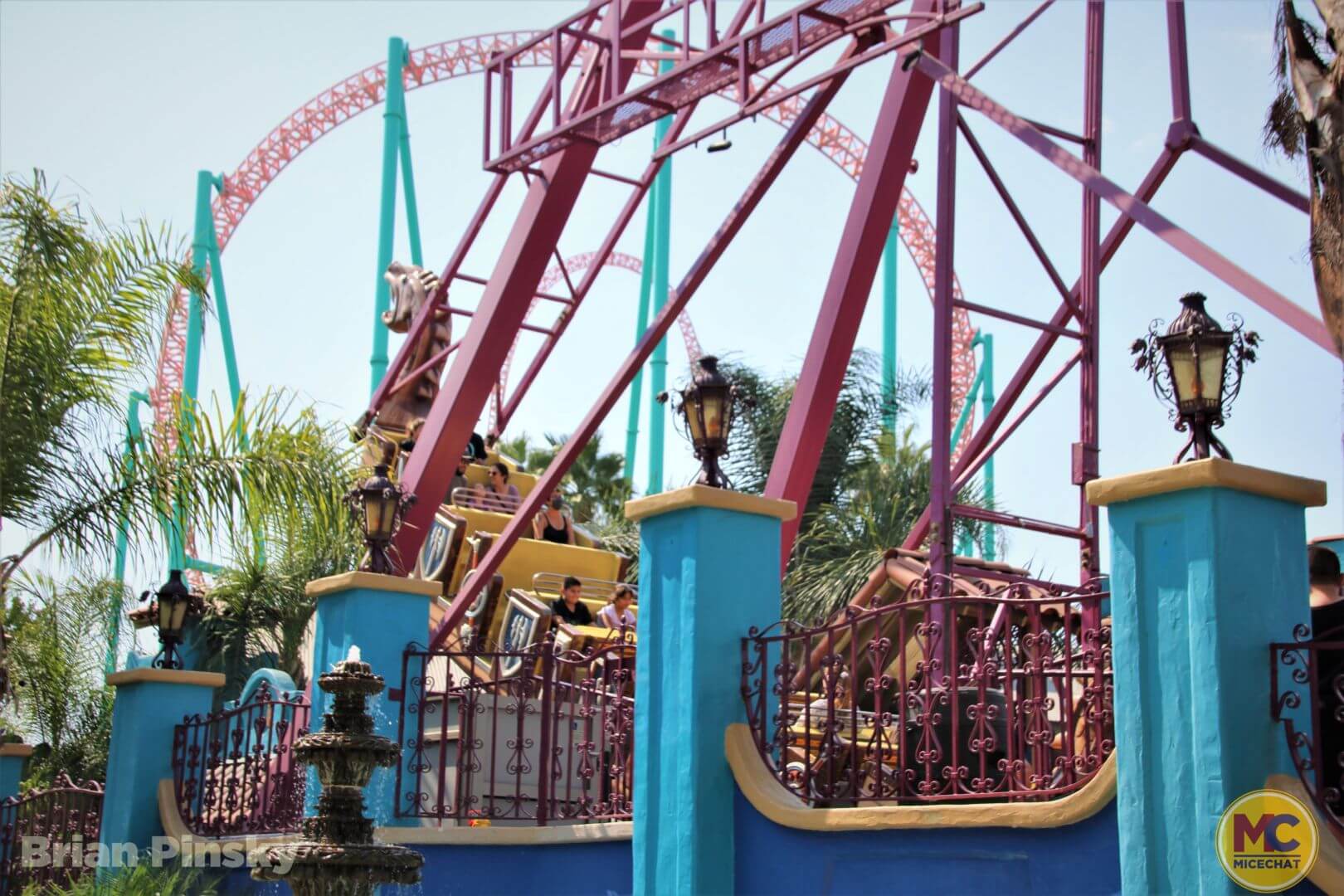 , Knott’s Berry Farm Update: Spooky, Scary, and Snowy Surprises