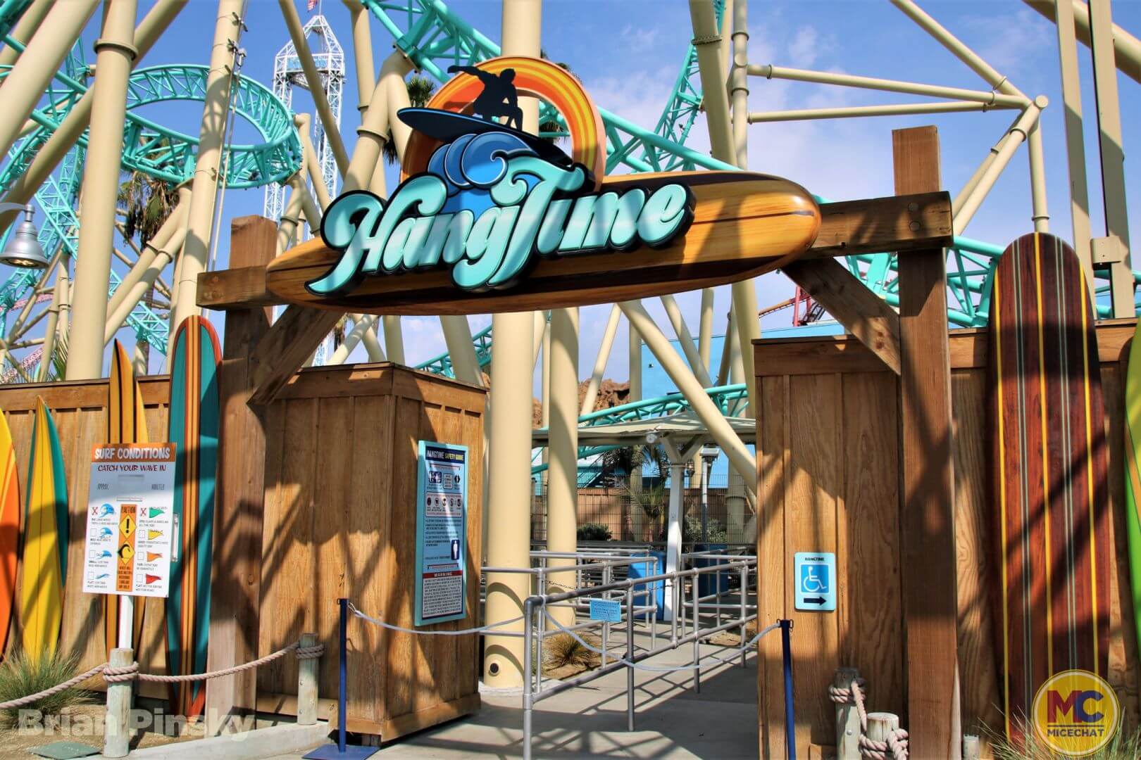 , Knott’s Berry Farm Update: Spooky, Scary, and Snowy Surprises