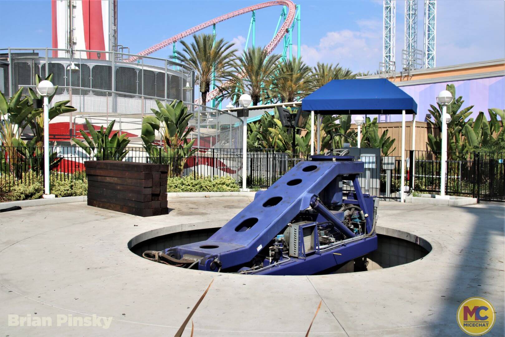 , Knott’s Berry Farm Update: Spooky, Scary, and Snowy Surprises