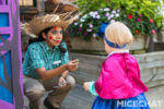 Knotts_Spooky_Farm_009_Trick_or_Treating