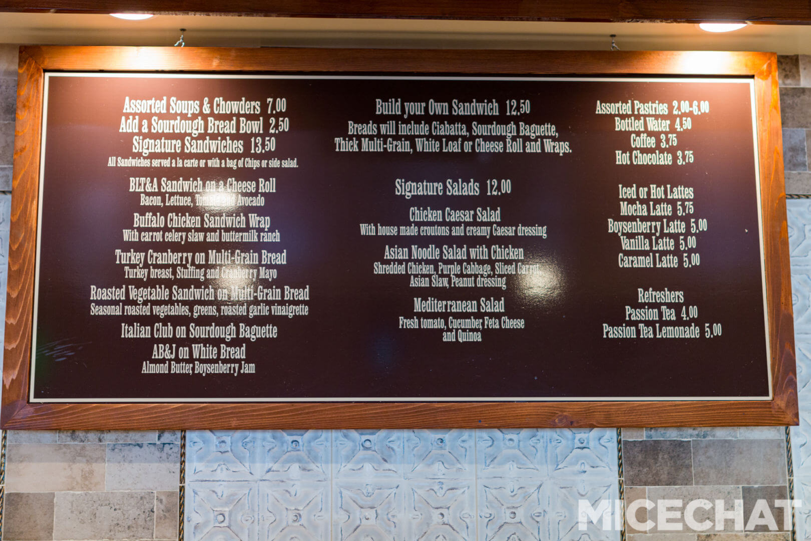 , Knott’s Berry Farm Update: Spooky, Scary, and Snowy Surprises