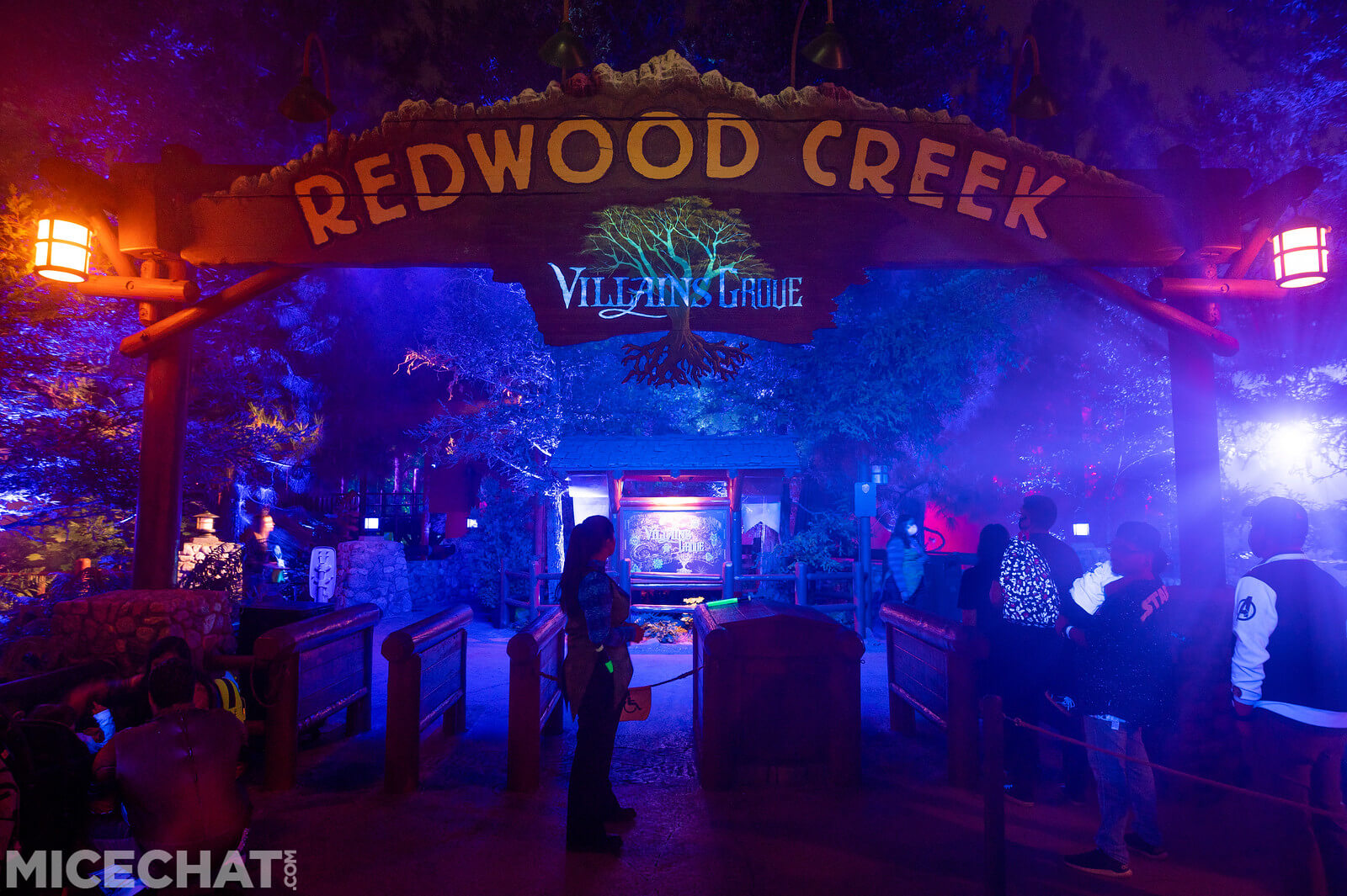 Oogie Boogie Bash 2025, Disney California Adventure: Oogie Boogie Bash 2025 Event Guide