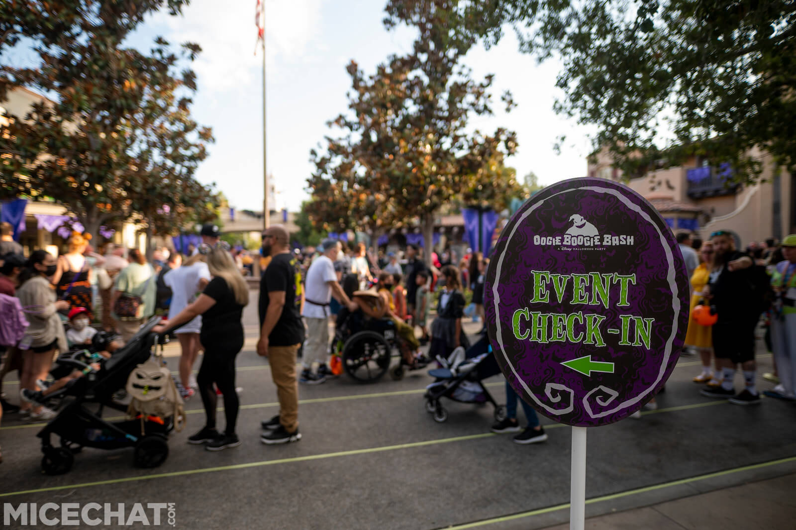 Oogie Boogie Bash 2025, Disney California Adventure: Oogie Boogie Bash 2025 Event Guide