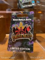 Oogie Boogie Bash Evil Queen Pin merchandise