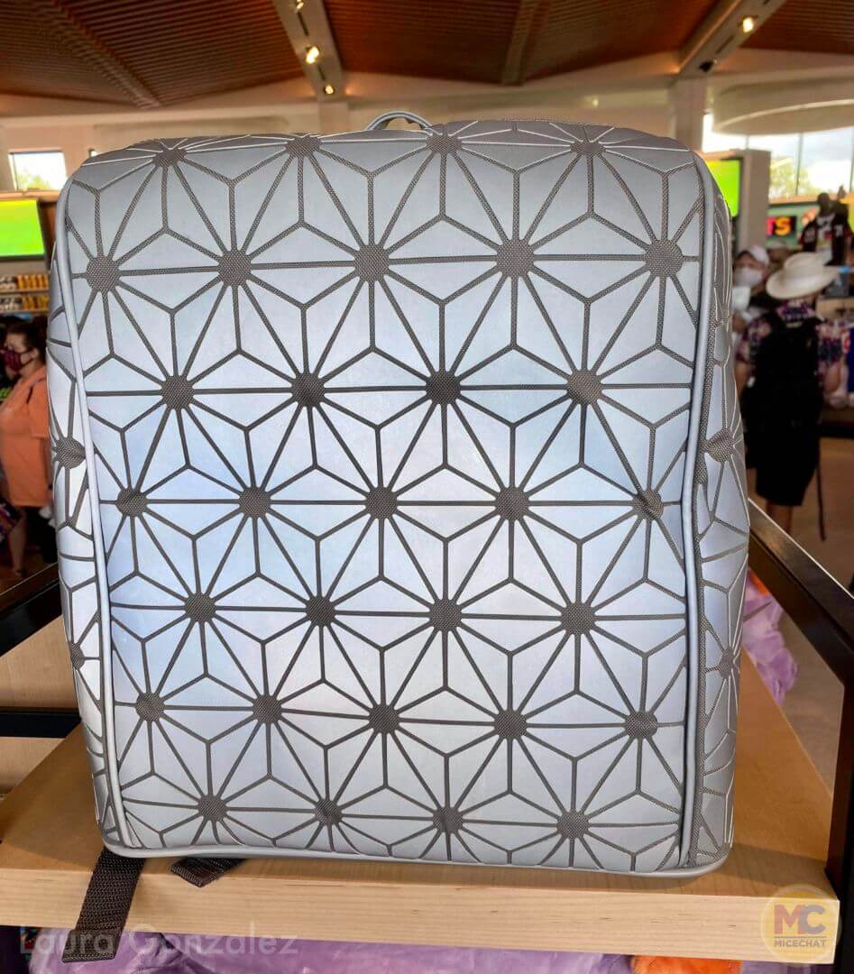, Walt Disney World Update: Cool Returns, Golden Friends & Rapid Change