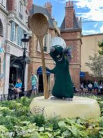 Walt Disney World Epcot France Pavilion Remy’s Ratatouille Adventure topiary