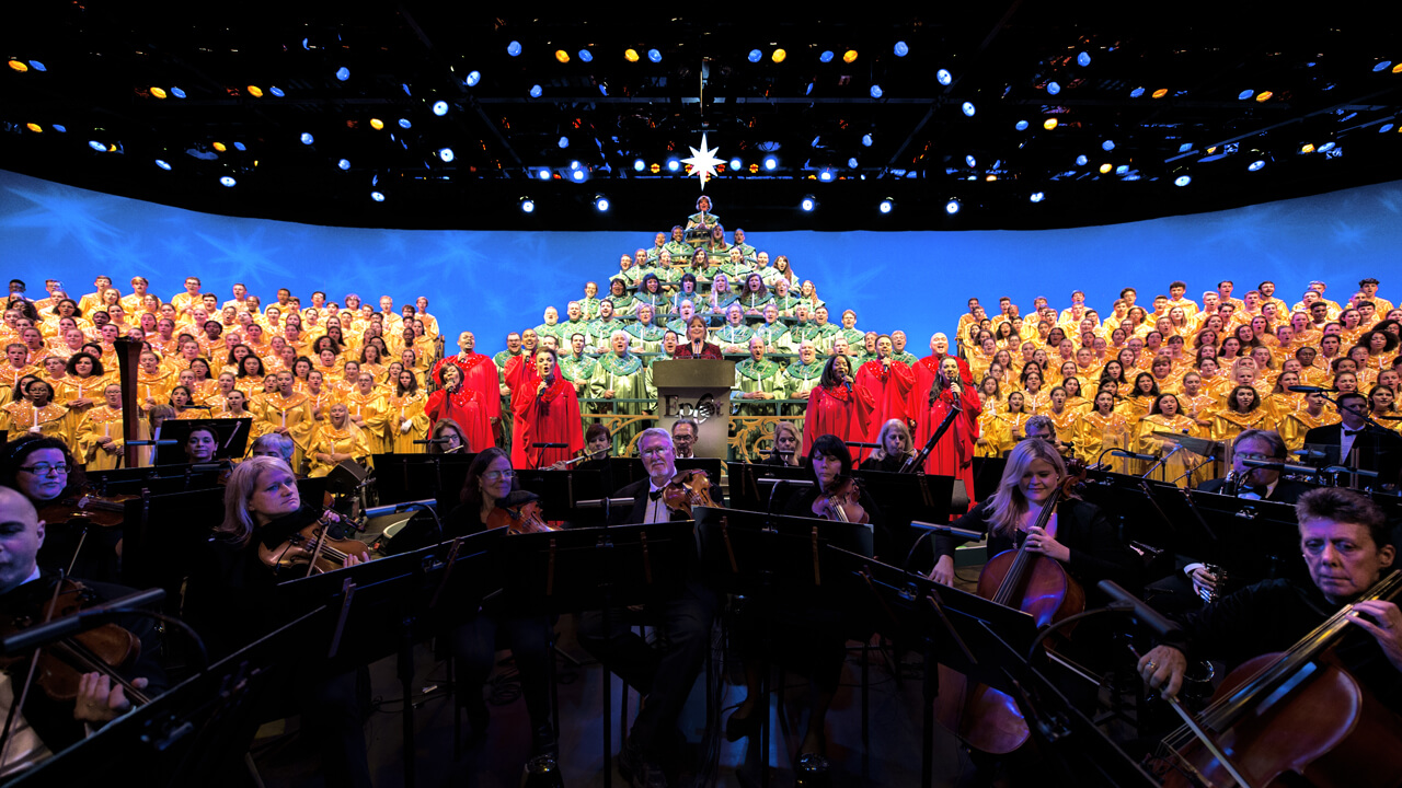 EPCOT Christmas Candlelight Processional 