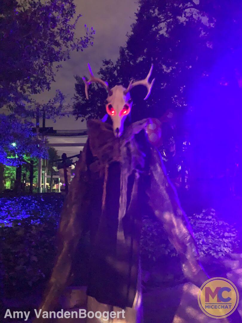 , Busch Gardens Tampa Howl-Scream 2022 Sneak Shriek