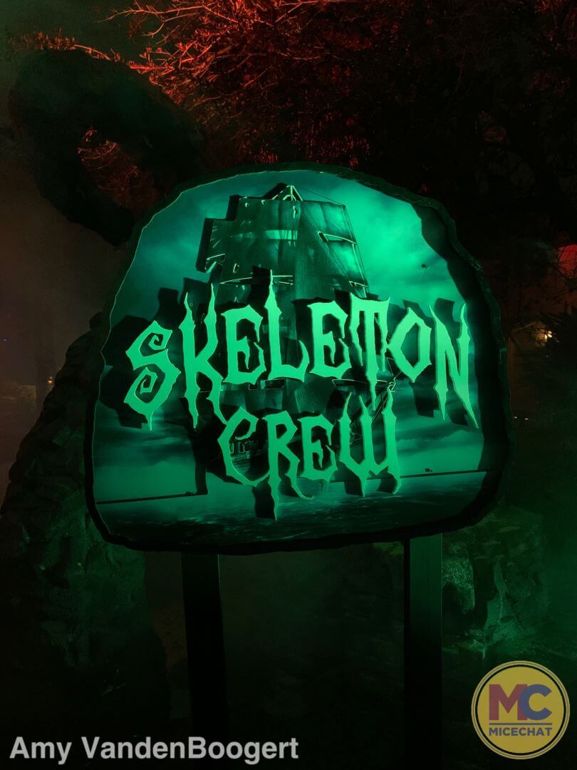 , Busch Gardens Tampa Howl-Scream 2022 Sneak Shriek