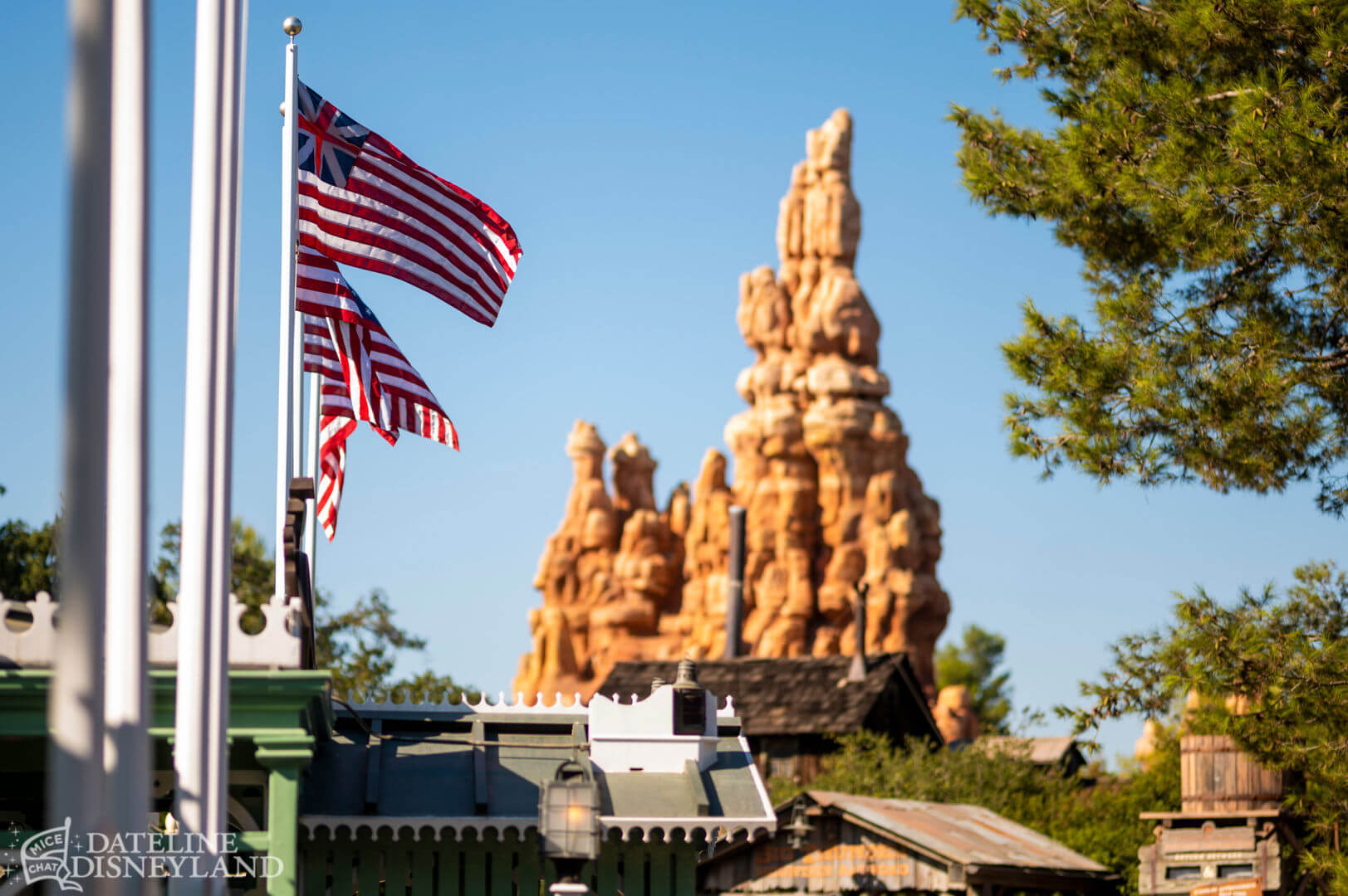 , Dateline Disneyland: Jessica Rabbit covers up as Lightning Lane moves in at Disneyland