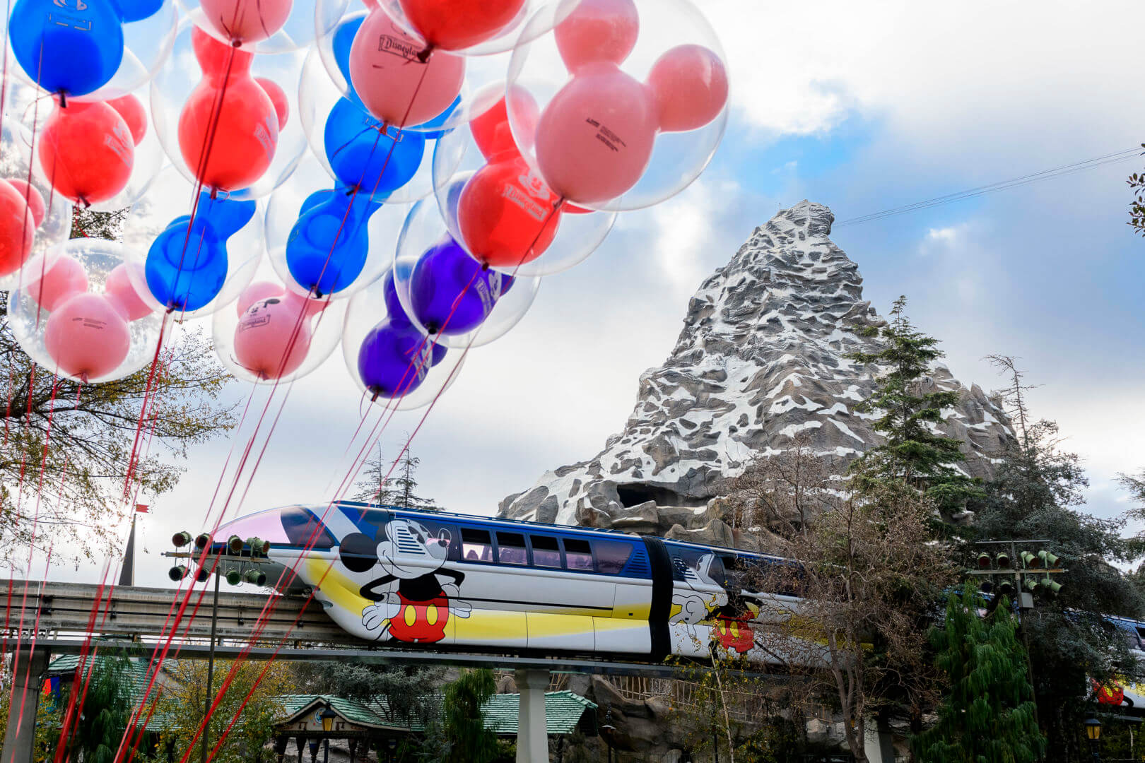 , Monorail News: Disneyland&rsquo;s Highway in the Sky Returns Tomorrow