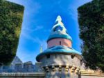 Disneyland Castle Snow Turret No Topper-micechat