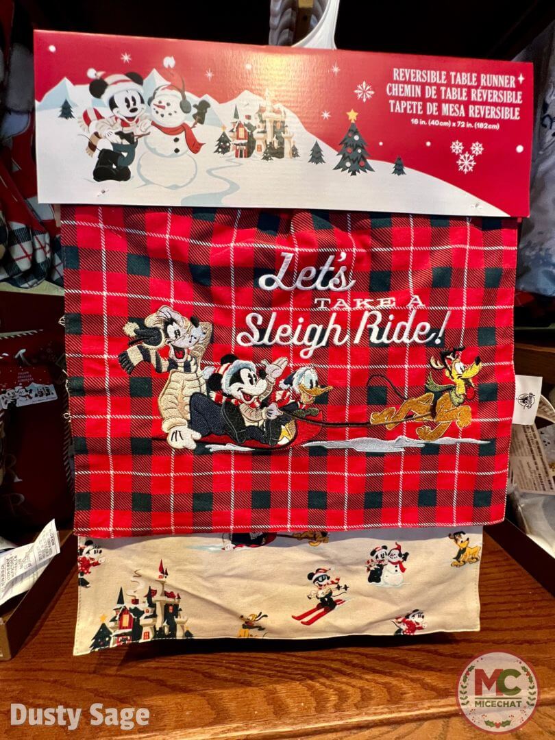 Plaza Point Holiday Shoppe, FIRST LOOK: Plaza Point Holiday Shoppe NOW OPEN at Disneyland