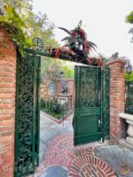 Disneyland Lightning Lane Fastpass Removed Haunted Mansion gate-micechat