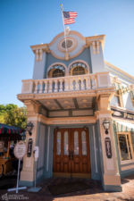 Disneyland Plaza Point Holiday Shoppe construction DSC_6194-5K-2
