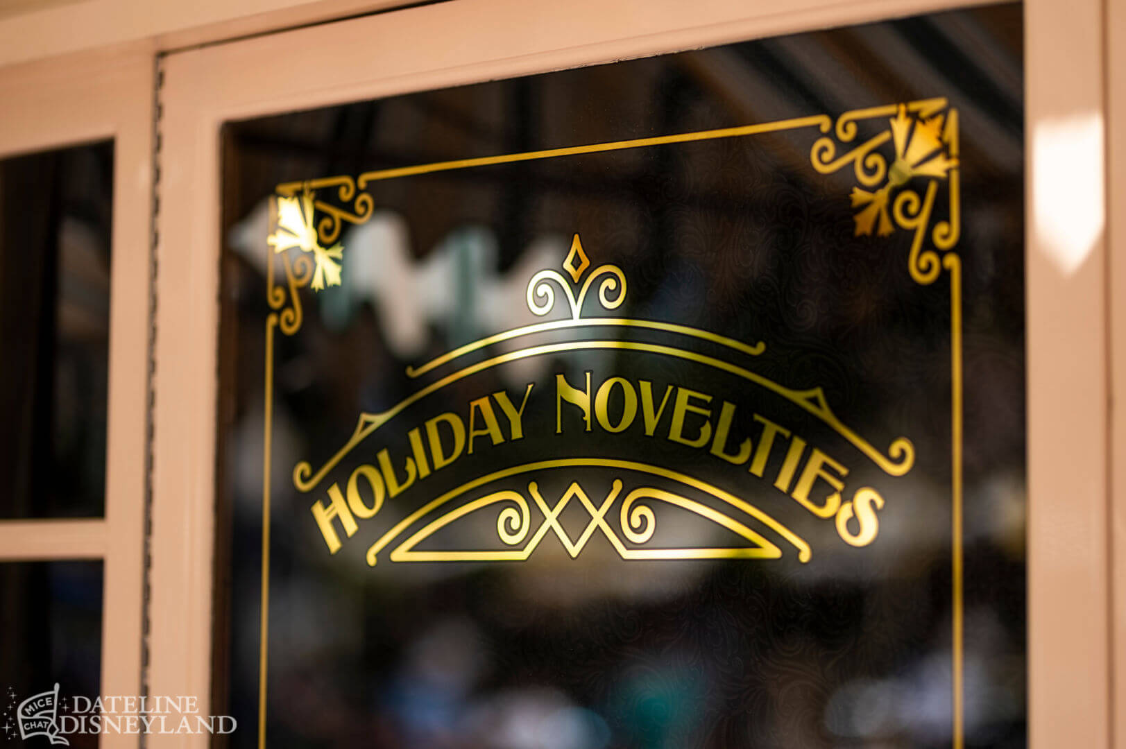 , Dateline Disneyland: Monorails Glide, Trams Stay Parked, Magic Keys Fail to Unlock
