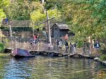 Disneyland River Tom Sawyer Island barrel Bridge-micechat