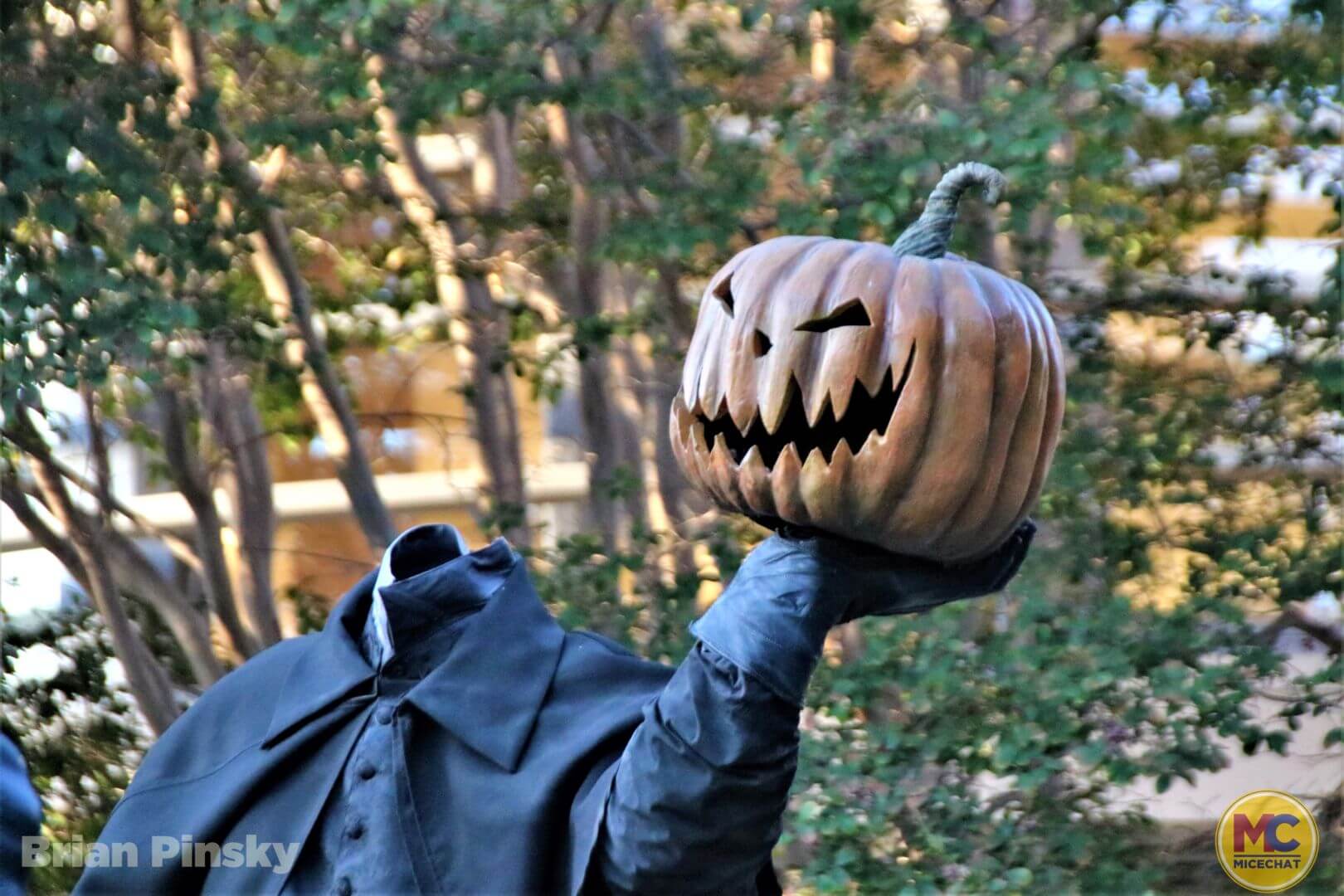 , Disneyland Update: Happy Hauntings and Magic Keys Clogged