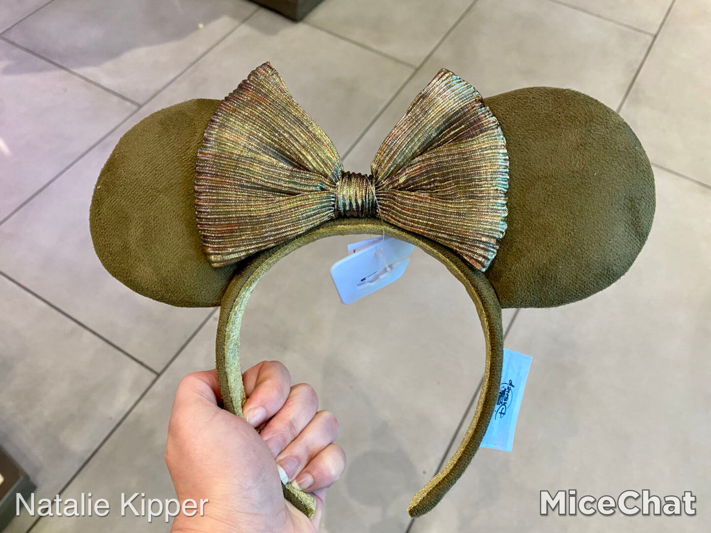 , Disneyland Merchandise Update: Something Merry, Something Scary