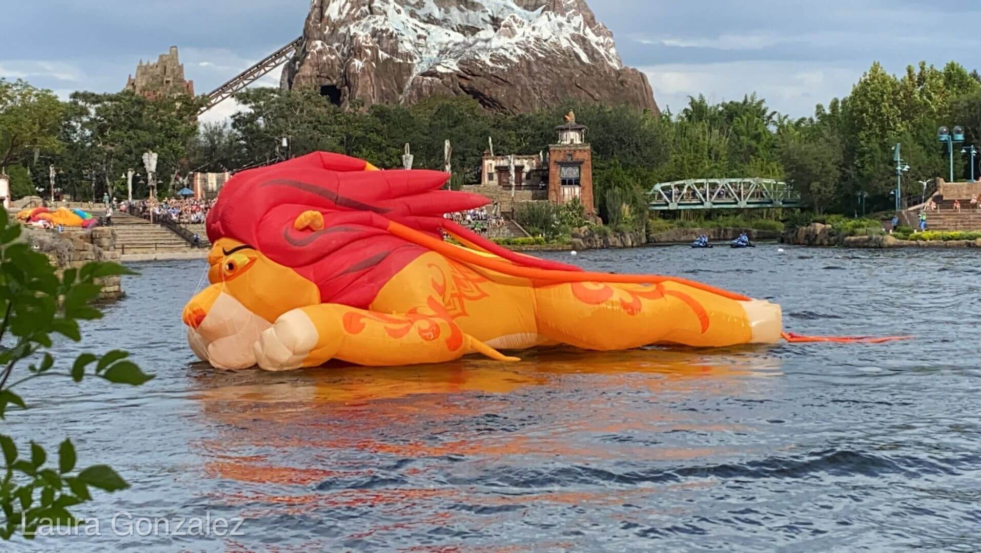 , Walt Disney World Update – Genies, Beacons, Treats, and KiteFails