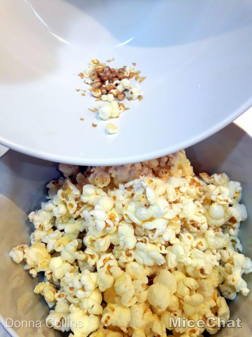 , Celebrate Oktoberfest with Copycat EPCOT Karamell K&uuml;che Caramel Corn