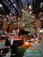 Disney Grand Californian Christmas Lobby Tree-micechat