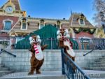 Disneyland Candlelight Characters Chip and Dale Train Station Candlelight-micechat