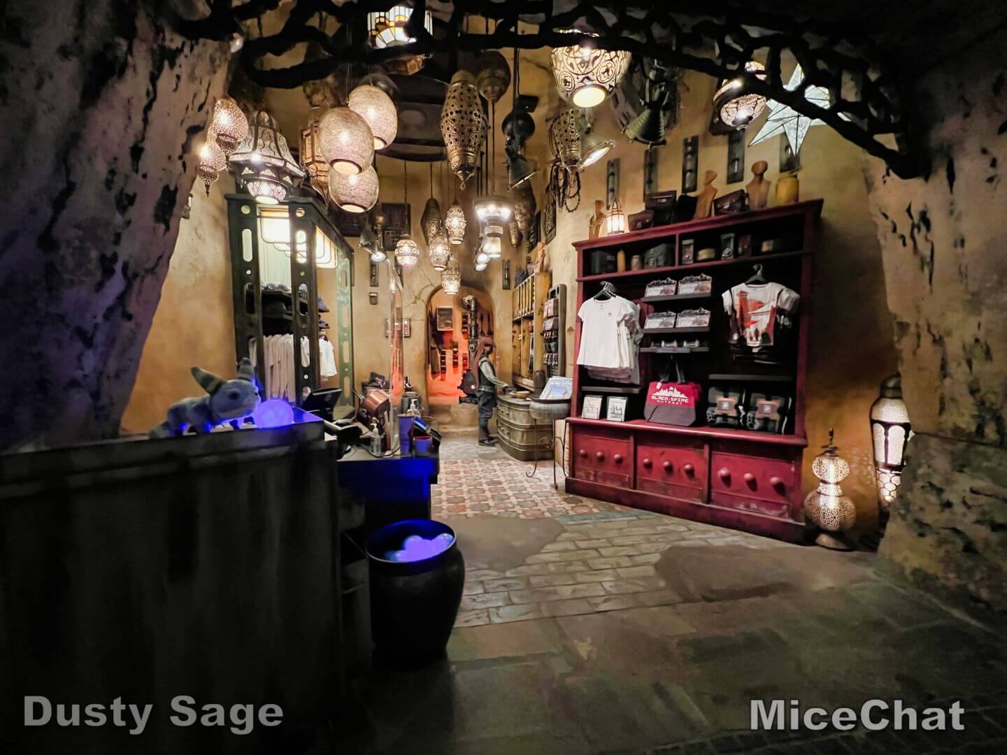 , Star Wars Day in the Disney Parks – MAY THE 4TH BE WITH YOU!