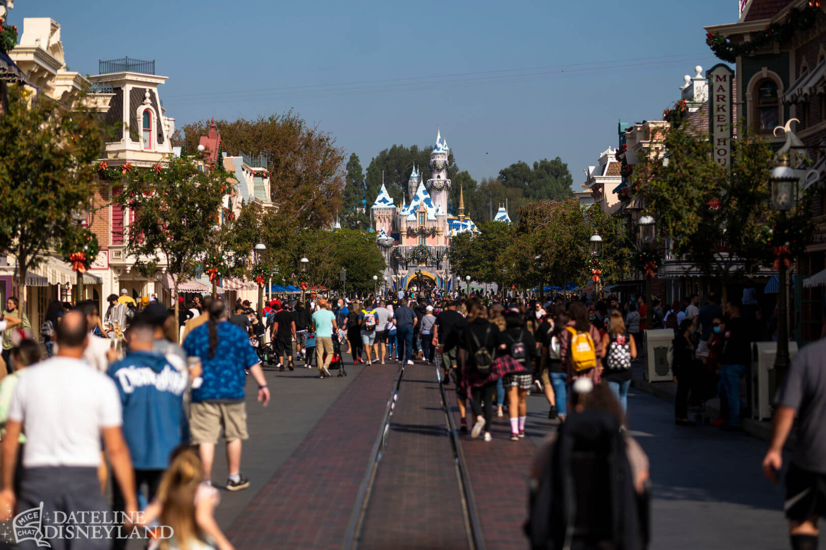 , Dateline Disneyland: Holidays take shape, Eternals suit up, Magic Keys Sputter