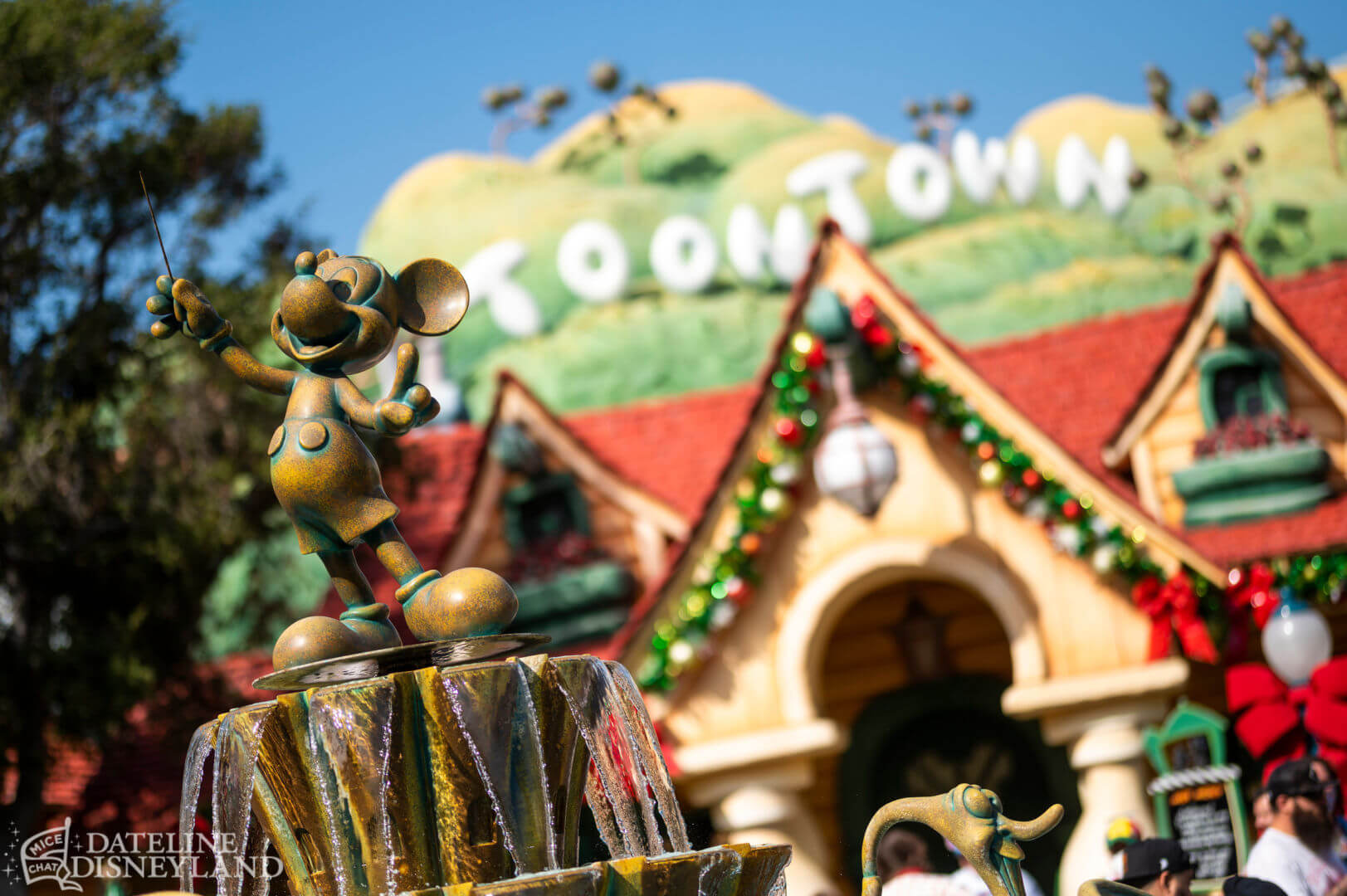 , Dateline Disneyland: Holidays take shape, Eternals suit up, Magic Keys Sputter