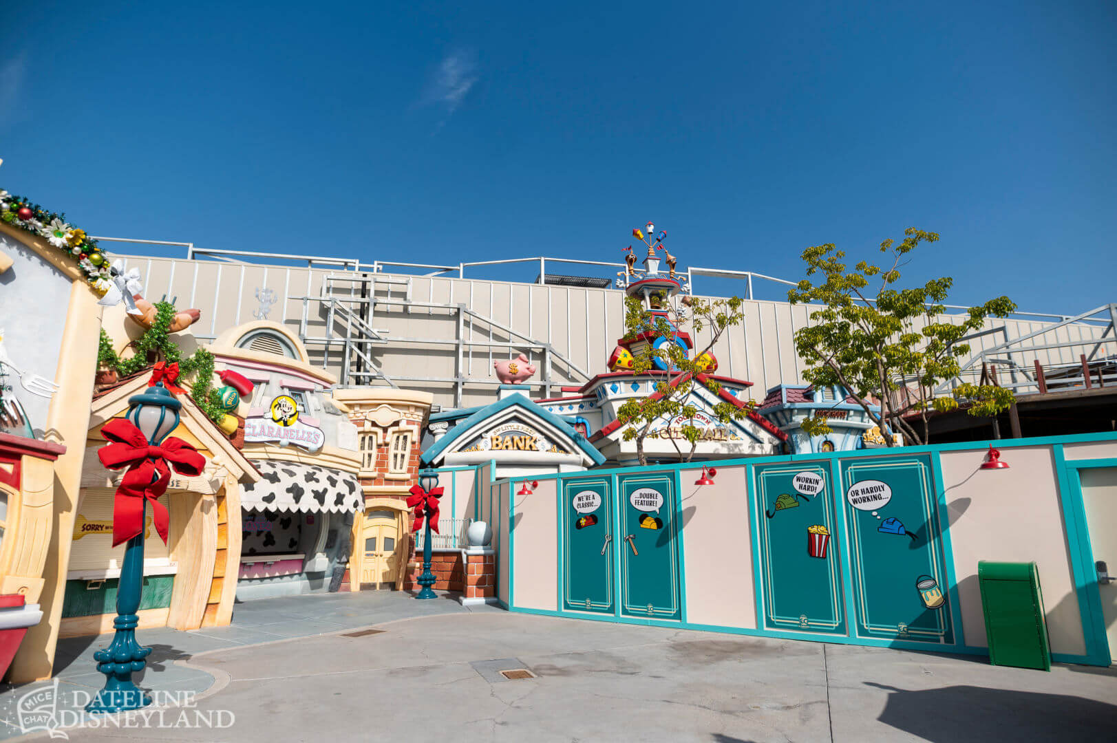 , Dateline Disneyland: Holidays take shape, Eternals suit up, Magic Keys Sputter